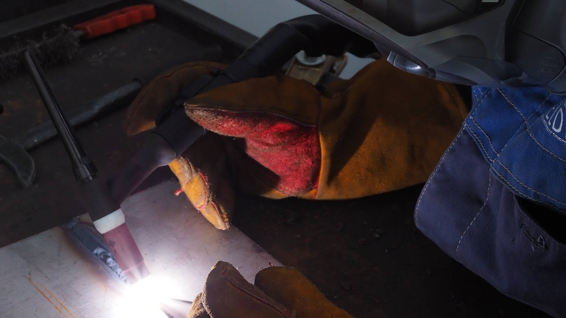 Выбираем лучший аппарат для аргонодуговой сварки. Обзор Tig 200 Ac/dc Pulse #weldestar #велдестар