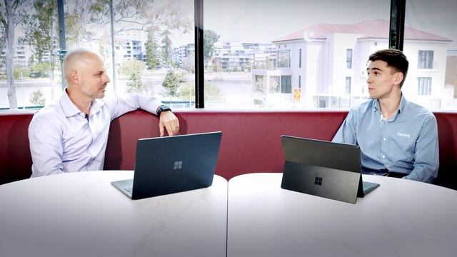 7 Minutes of Security | Microsoft Surface смотреть онлайн