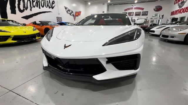 2023 Chevrolet Corvette Arctic White CONV смотреть онлайн