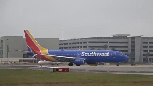 Delta Rejected Takeoff Broken Window Dense Fog Go Around's Spotting New Year's Day TPA смотреть онлайн