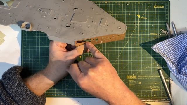 Trumpeter 1/200 Hood Full build with Pontos detail set Part 7 (shelter deck) смотреть онлайн