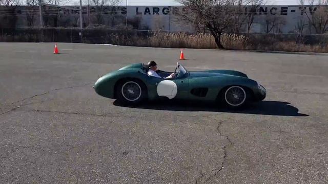 1958 Aston Martin DBR1. смотреть онлайн