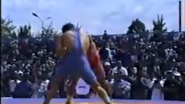 Адам Сайтиев vs Томаев 1997г. смотреть онлайн