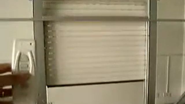 Remote control for window shutter from BinTerng смотреть онлайн