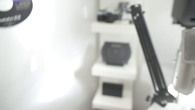 Apple Camera on Instagram! - New Tech Old Tech смотреть онлайн