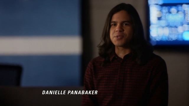 ПЕРВЫЕ ФОТО СО СЪЁМОК 6 СЕЗОНА ФЛЭША! НОВЫЙ КОСТЮМ КИЛЛЕР ФРОСТ! [Новости] / TheFlash!