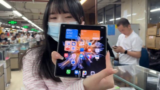 行情大变，荣耀手机一跌再跌，对手里无人要！ смотреть онлайн