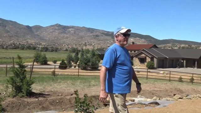 Doug Arthur's Landscape Design Tips - Dim the Lights смотреть онлайн