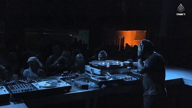 Derrick May | Riga Full DJ Set (video) 2019 | Baltic Exclusive #DerrickMay #EraofDance смотреть онлайн