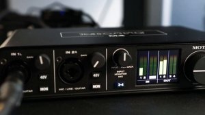 MOTU M4 vs Solid State Logic SSL2