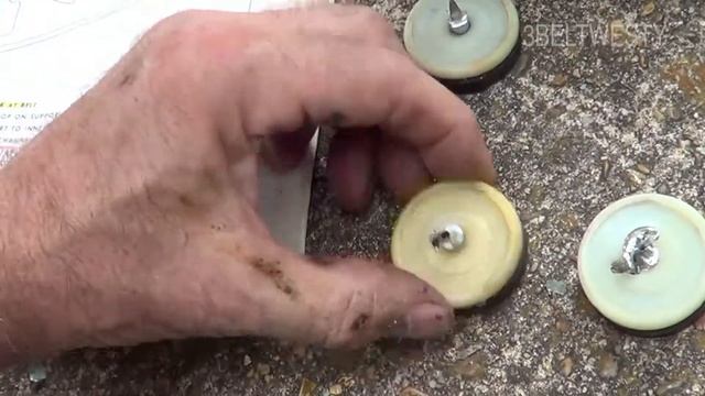 Camaro 3rd gen Broken Window rivets grind off смотреть онлайн