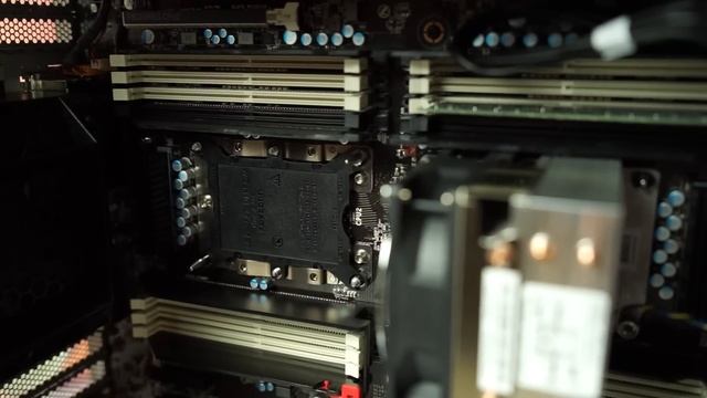 PC Workstation MEMANG BEDA !!! | Hands On Lenovo P920 смотреть онлайн