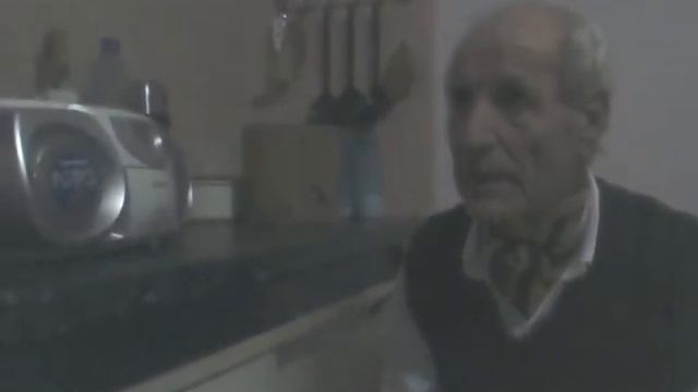 Enrique Merlo canta: Tomo y obligo смотреть онлайн