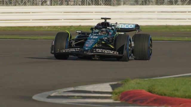 Aston Martin #Formula1 ® #fernandoalonso смотреть онлайн