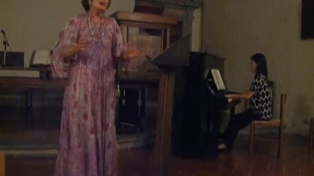 Rona Commins sings "O Mio Babbino Caro" смотреть онлайн