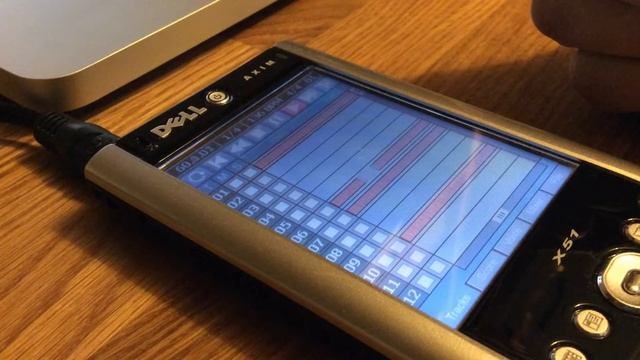Audiobox for Windows Mobile running on a Dell Axim смотреть онлайн