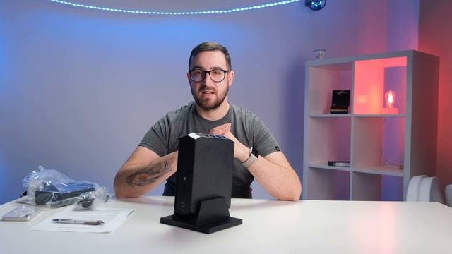 Roman představuje herní Intel NUC смотреть онлайн