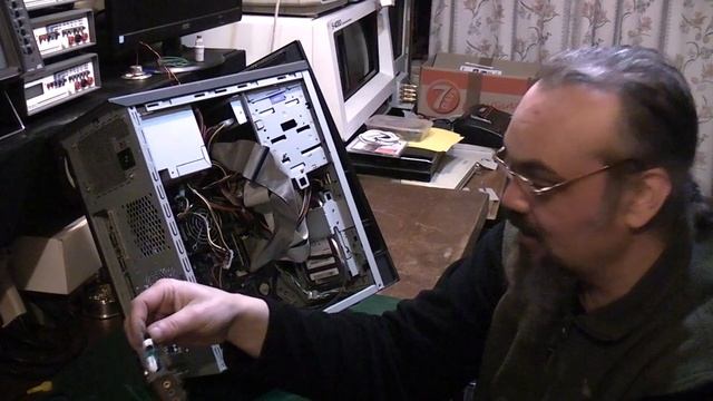 IBM Thinkcentre from Andy (vintage electronics repair) смотреть онлайн