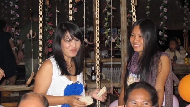 Moleys Resort Koh Chang смотреть онлайн