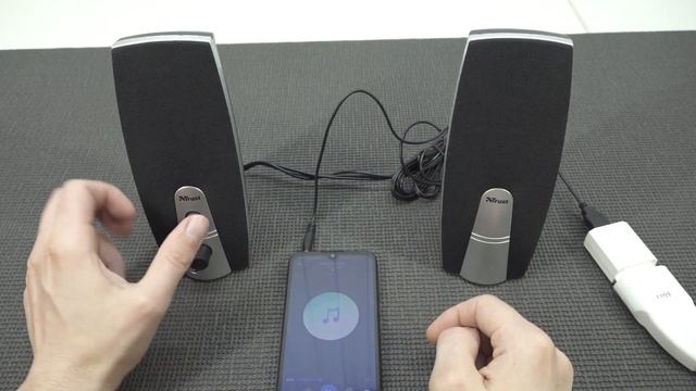 Trust Retro Speaker Set € 9,95, van de ACTION 🙌 смотреть онлайн
