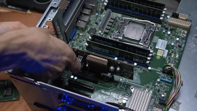 Mein neuer Speicher Server! - unRaid Server Build 2020 смотреть онлайн