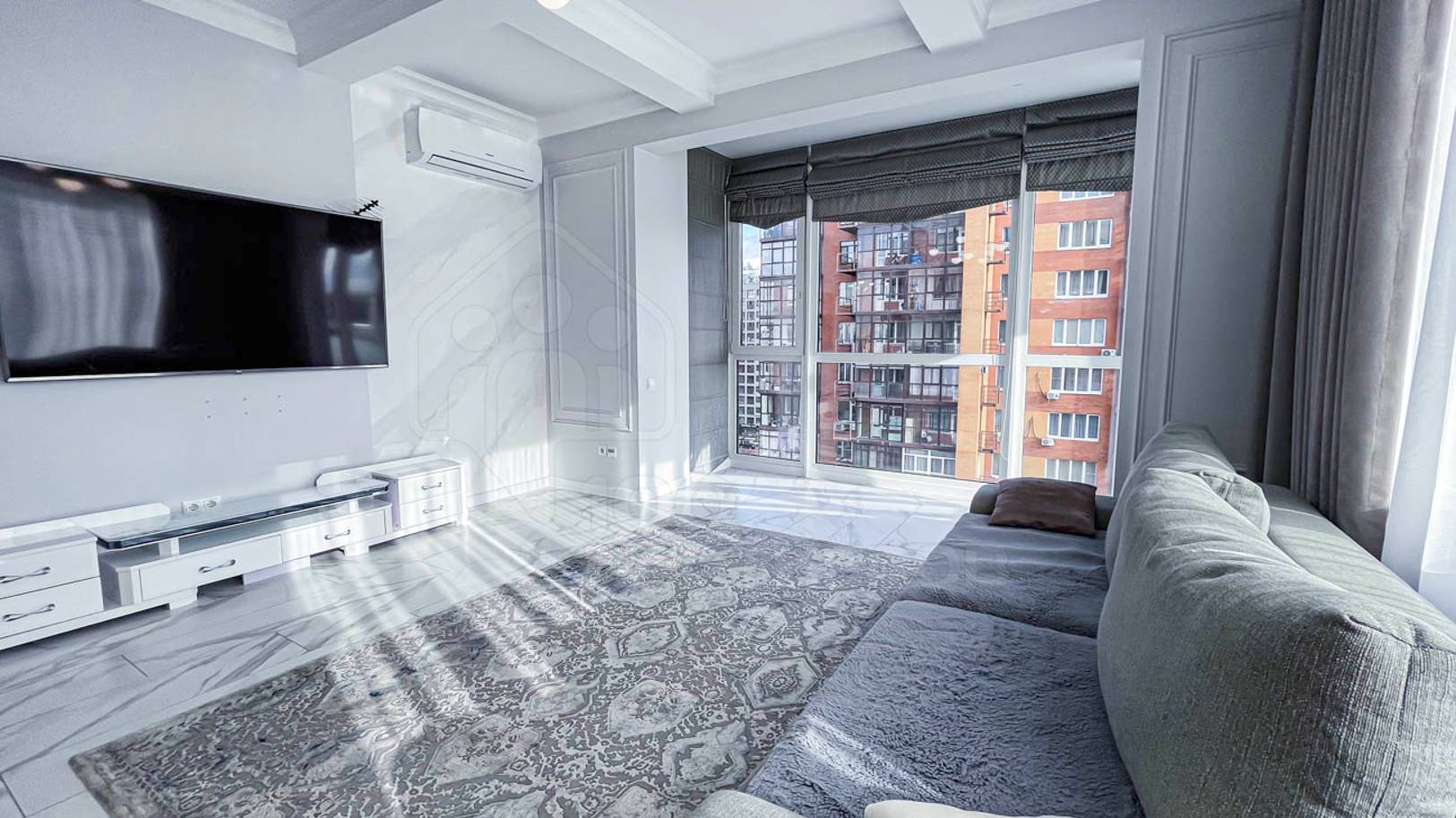 Рум-тур 3-к квартиры на Дальневосточной 164.5 смотреть онлайн