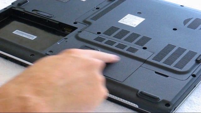 How to Speed Up Windows 7!!! - Laptop Memory - (Tips & Tricks) смотреть онлайн