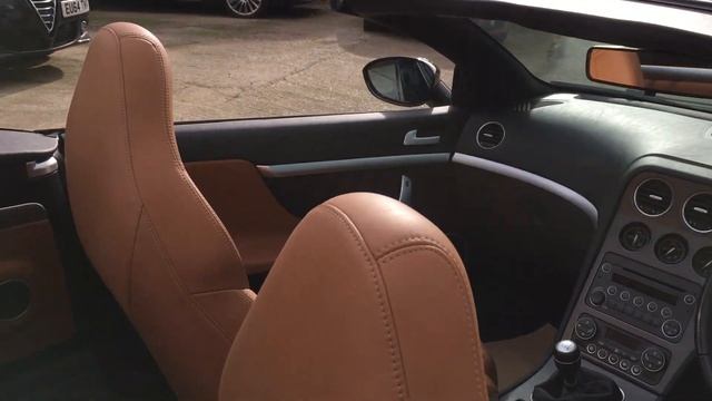 Alfa Romeo Spider 2.2 JTS Limited Edition 2dr (2008) in Black for sale смотреть онлайн