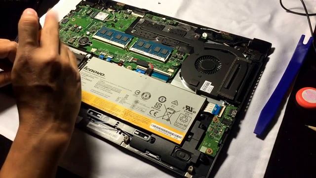 How to changed hard drive, to SSD Lenovo think pad edge 15 /80H1 i7 4510U laptop 2in1 part 2 смотреть онлайн