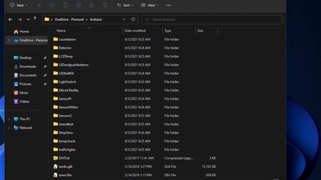 Hands on with Windows 11 Insider Preview Build 25136 with tabbed File Explorer смотреть онлайн
