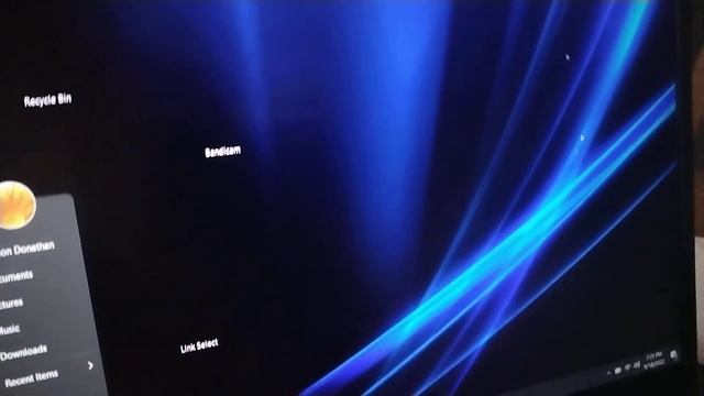 Windows Vista Theme For Windows 11 Review смотреть онлайн