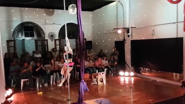 Florencia Pascual - Muestra Fin de Año 2016 - Pole Teatro Comedy смотреть онлайн