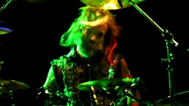 Ginger Fish Drum Solo in tour live Rob Zombie смотреть онлайн