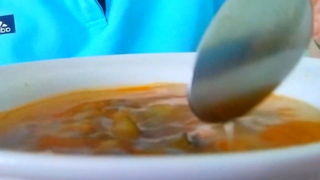 ОБЕД В БОЛЬНИЦЕ!СУП РАССОЛЬНИК И ПЛОВ! смотреть онлайн