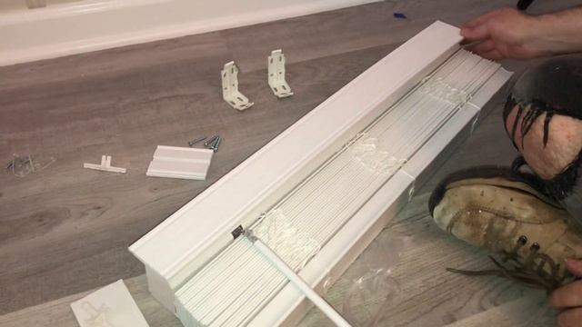 Installing 2” faux wood Venetian window blinds - How to install cordless blinds смотреть онлайн