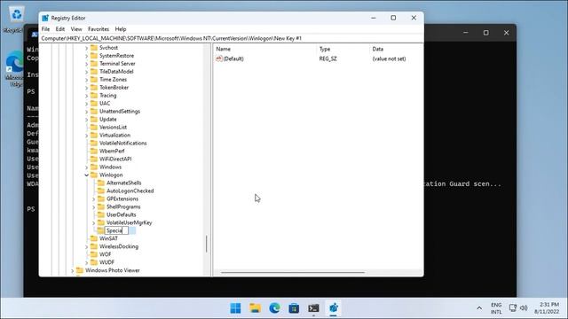 Hide specific users from login screen Windows 11 смотреть онлайн