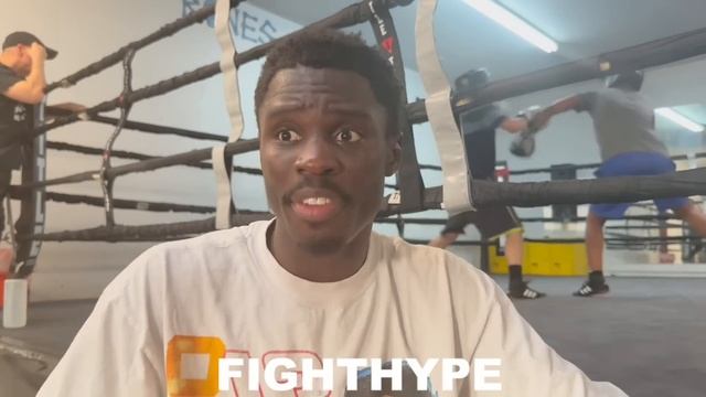 Richardson Hitchins SECONDS AFTER SPARRING Mayweather Protege Moton; Gives PROPS & talks Matias смотреть онлайн