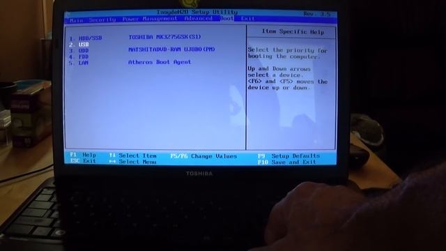Toshiba Satellite Laptop stuck in windows logo start up смотреть онлайн