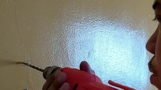 TV Wall Bracket Installing LOCTEK Brand смотреть онлайн