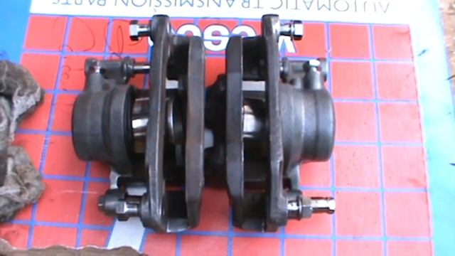 Daihatsu Rocky Brake Caliper re-build 4 смотреть онлайн