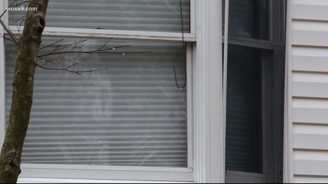 Rockville family calls authorities on landlord, ends up getting kicked out instead смотреть онлайн