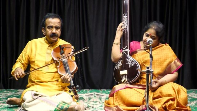 Kaathirundhaar | Mukhari | Adi | Lalgudi GJR Krishnan & Lalgudi Vijayalakshmi смотреть онлайн