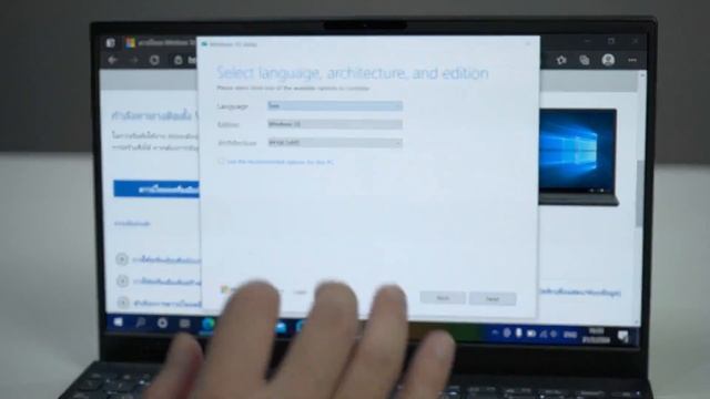 วิธีตั้งค่าเปลี่ยนระบบเมนูภาษาอังกฤษเป็นไทย หรือภาษาอื่นๆ บน Windows 10 смотреть онлайн