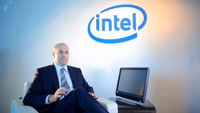 Intel - Lenovo Commercial Desktop Quality & Reliability PC Lab Innovation смотреть онлайн