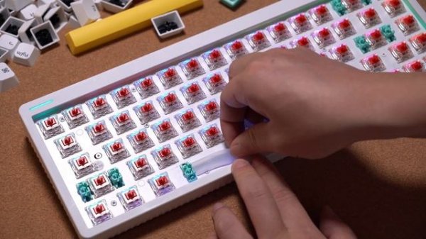 Best Mechanical Keyboard for Mac 2022 - NuPhy Halo65 Unboxing