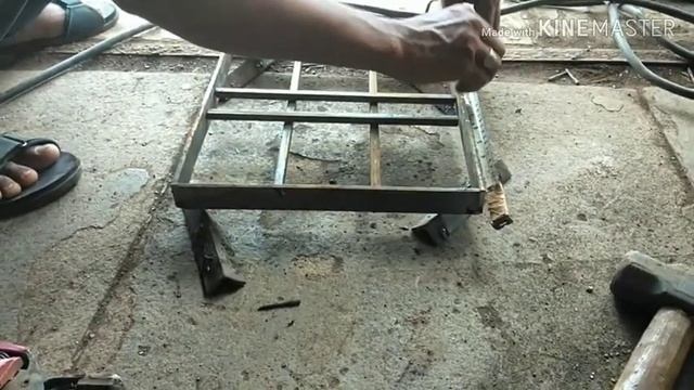 Small Home window welding work смотреть онлайн