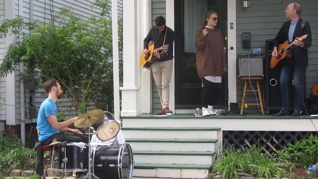 The Clara Wellons Project "Sugar Sugar" (The Archies cover) смотреть онлайн