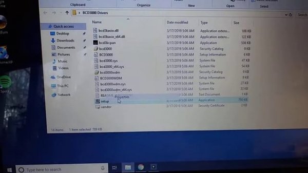 BCD3000 Behringer works with Windows 10 x64 and Algoriddim DJay 2 with Spotify