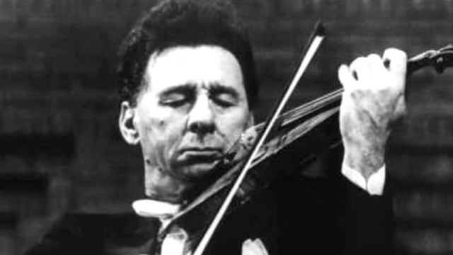 Tchaikovsky: Violin Concerto, Op 35 (2&3 mvt) - Ion Voicu, violin; Caridis, Orchestra Filarmonicii смотреть онлайн