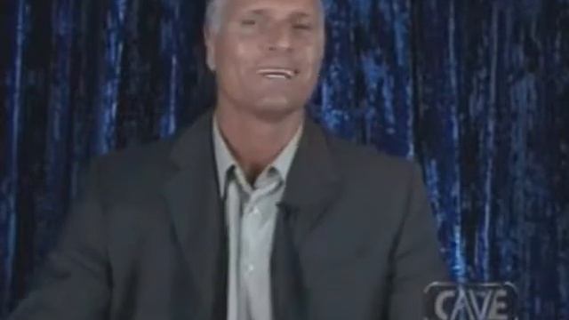 Mark talks to Cindy on Seducing Cindy смотреть онлайн